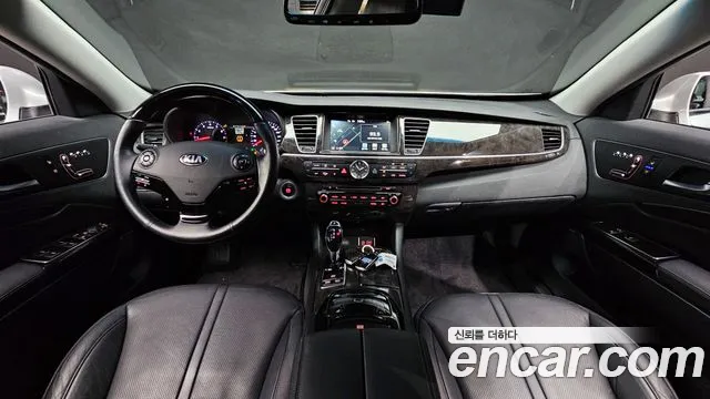 Kia K9 2015 thumb 4