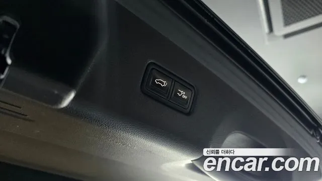 Kia Carnival 2022 thumb 2