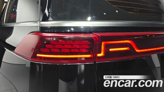 Kia Carnival 2022 thumb 5