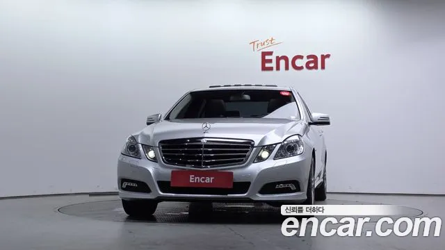 Mercedes-Benz E-Class 2010 thumb 7