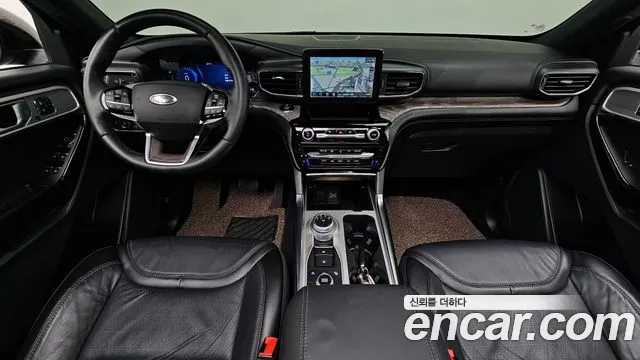 Ford Explorer 2021 thumb 2