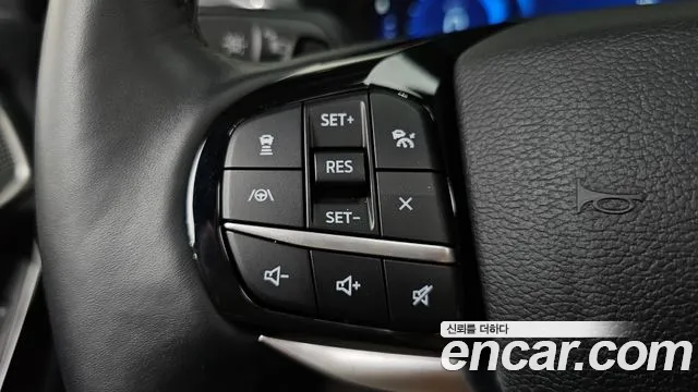 Ford Explorer 2021 thumb 5