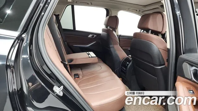 BMW X5 2021 thumb 2