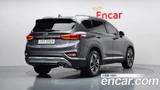 Hyundai Santa Fe 2018 thumb 11