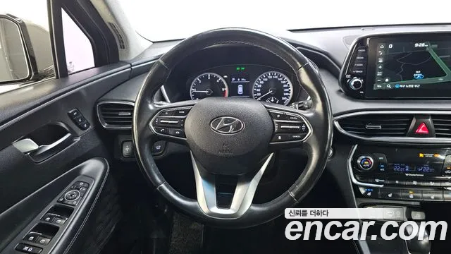 Hyundai Santa Fe 2018 thumb 4