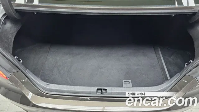 Toyota Camry 2018 thumb 8