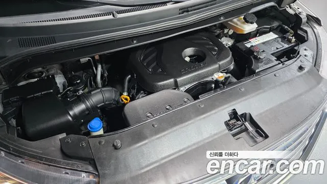 Hyundai Staria 2019 thumb 11