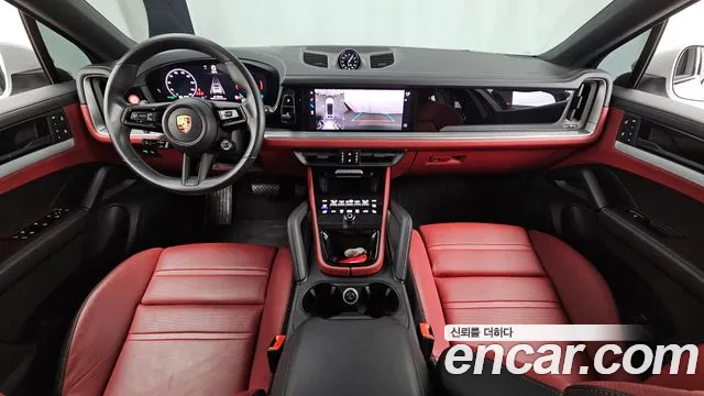 Porsche Cayenne 2023 thumb 8