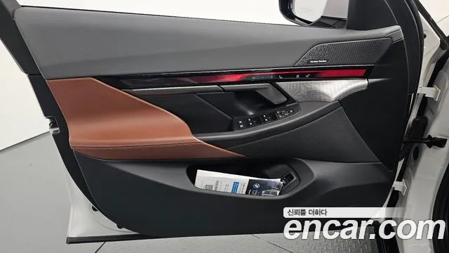 BMW 5 серии 2025 thumb 6