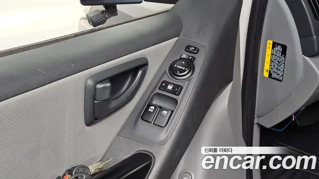 Hyundai Staria 2021 thumb 7