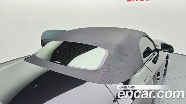 BMW Z4 2023 thumb 2