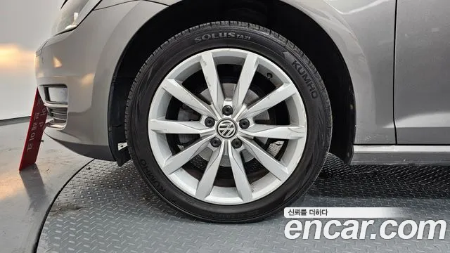 Volkswagen Golf 2015 thumb 4