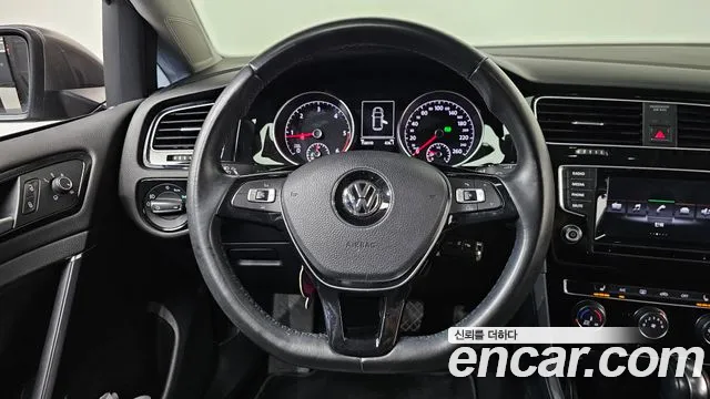Volkswagen Golf 2015 thumb 5