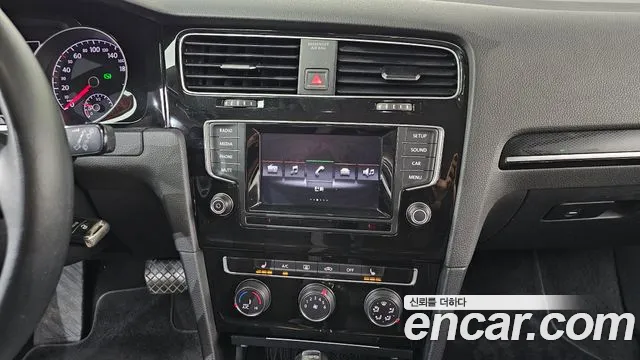 Volkswagen Golf 2015 thumb 8