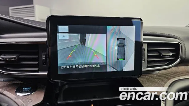 Ford Explorer 2022 thumb 4
