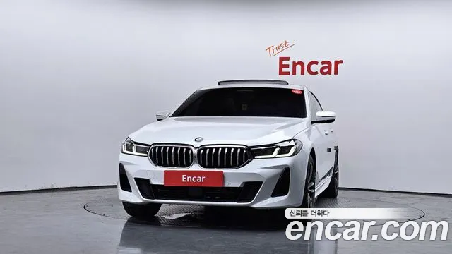 BMW 6 серии Gran Turismo 2023 thumb 10