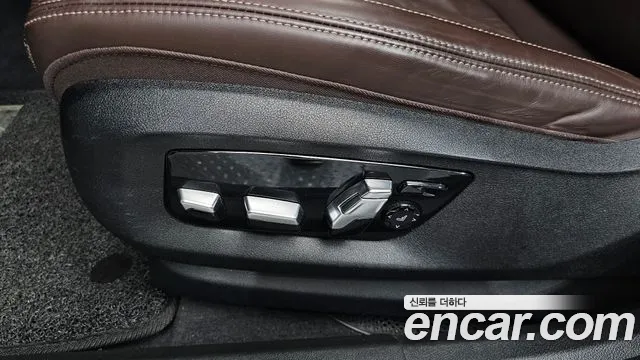 BMW 6 серии Gran Turismo 2023 thumb 4