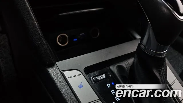 Hyundai Avante 2015 thumb 10