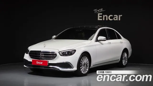 Mercedes-Benz E-Class 2021 thumb 5