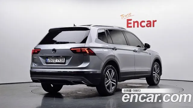 Volkswagen Tiguan Allspace 2020 thumb 3