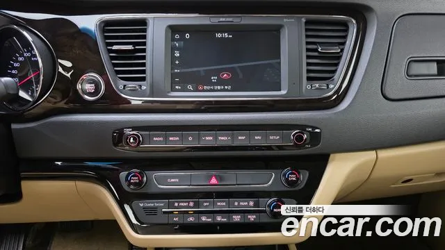 Kia Carnival 2019 thumb 7