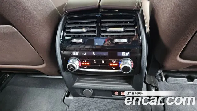 BMW 5 серии 2023 thumb 7