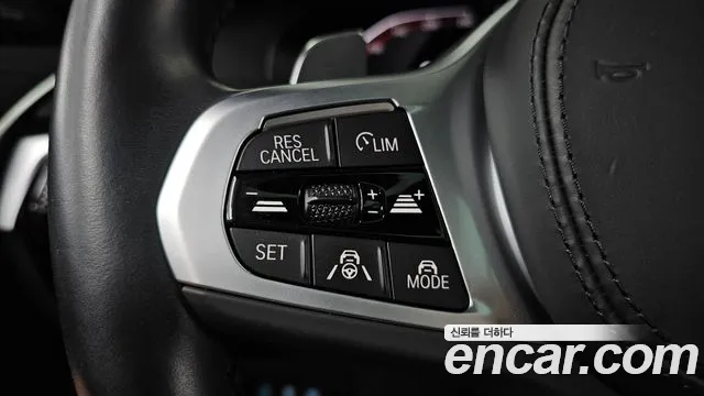 BMW 5 серии 2023 thumb 2