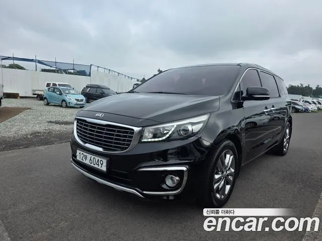Kia Carnival 2018 thumb 5