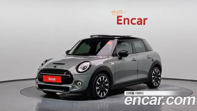 Mini Cooper S 2021 thumb 9