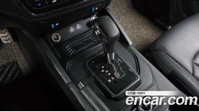 KGM Rexton 2022 thumb 5