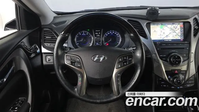 Hyundai Grandeur 2013 thumb 4