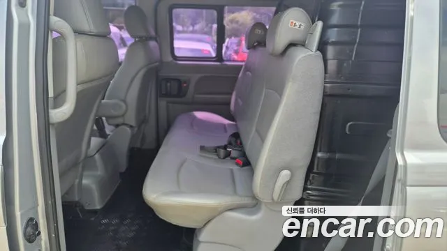 Hyundai Staria 2014 thumb 7