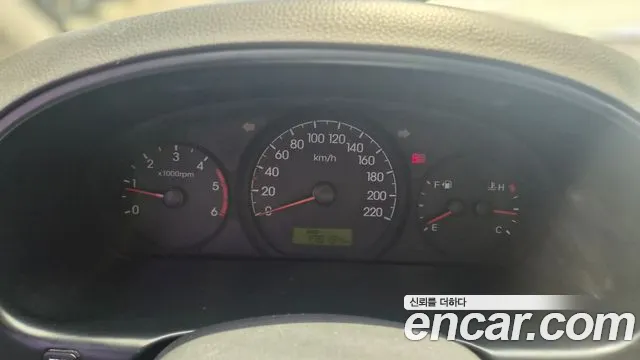 Hyundai Staria 2014 thumb 2