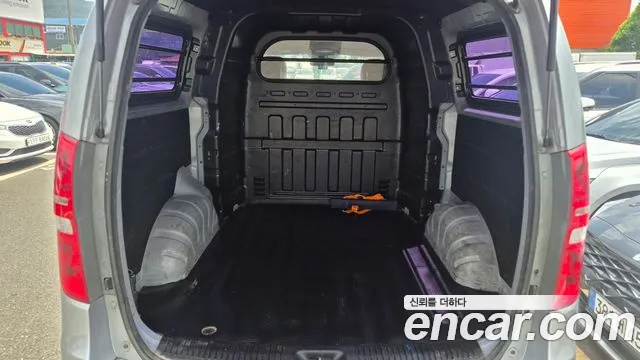 Hyundai Staria 2014 thumb 9