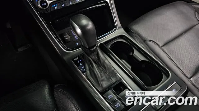 Hyundai Grandeur 2017 thumb 12
