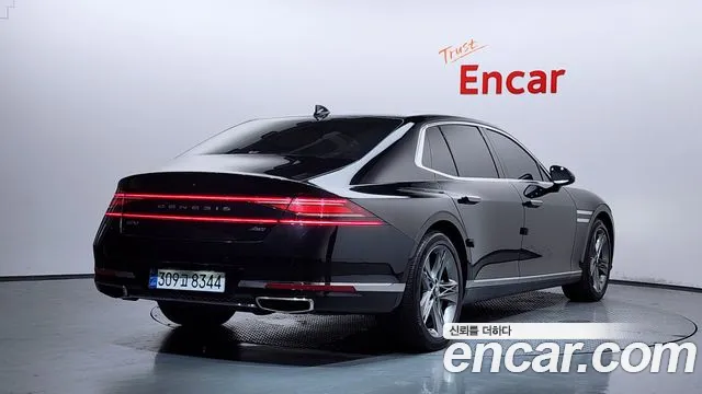 Genesis G90 2022 thumb 5