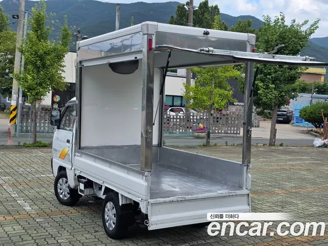 Chevrolet Labo 2016 thumb 10