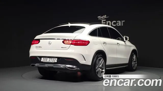 Mercedes-Benz GLE-Класс 2018 thumb 10