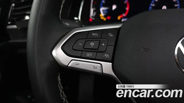 Volkswagen Jetta 2023 thumb 6