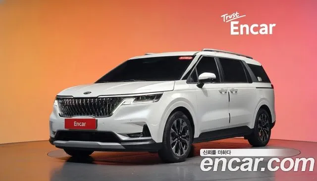 Kia Carnival 2021 thumb 2