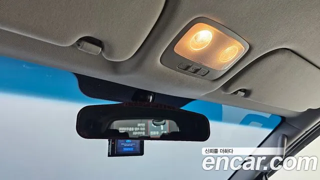 Hyundai Staria 2019 thumb 7