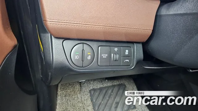 Hyundai Staria 2019 thumb 12