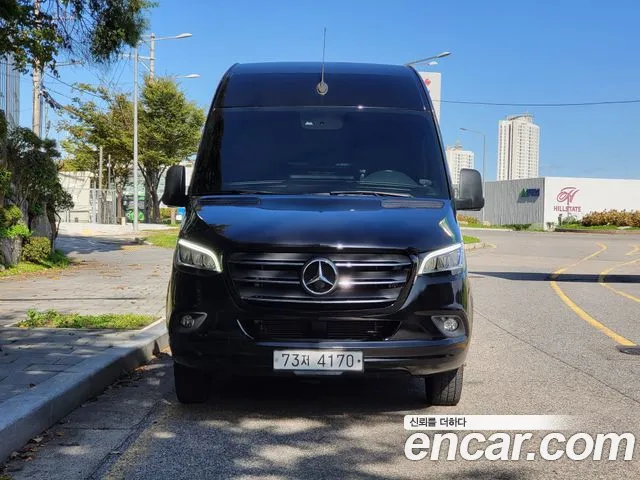Mercedes-Benz Sprinter 2019 thumb 9