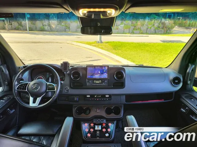 Mercedes-Benz Sprinter 2019 thumb 2