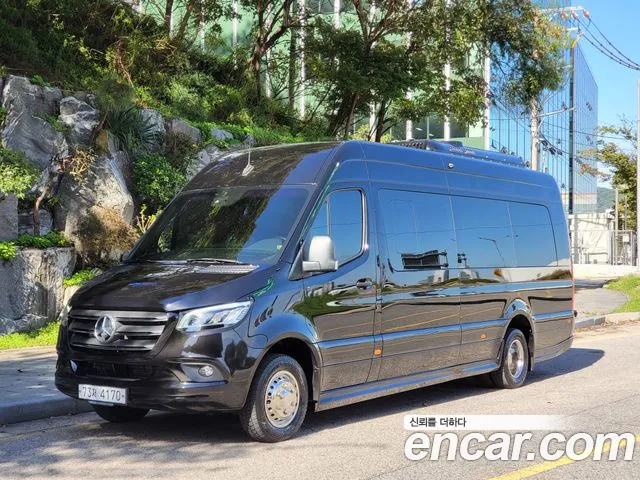 Mercedes-Benz Sprinter 2019 thumb 10