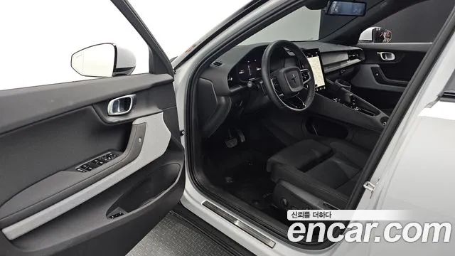 Polestar 2 2023 thumb 6