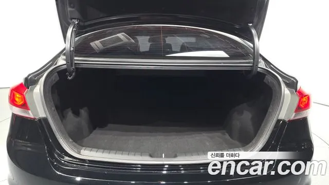 Hyundai AD 2015 thumb 11