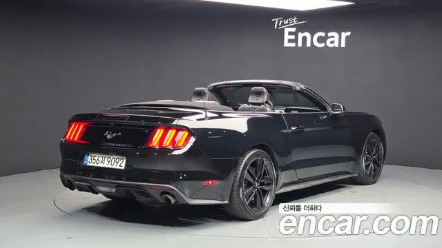 Ford Mustang 2016 thumb 12