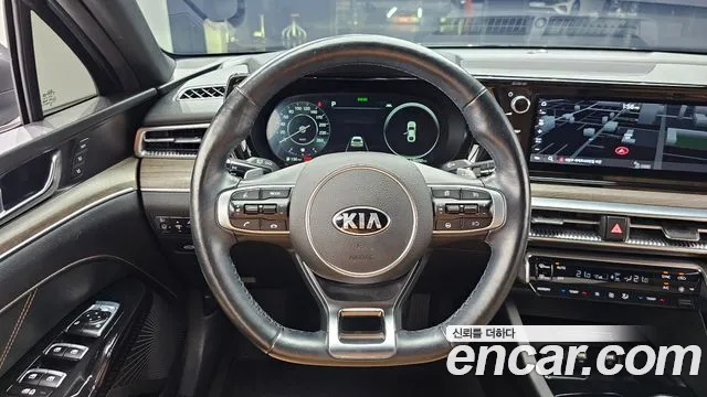 Kia K5 2020 thumb 8