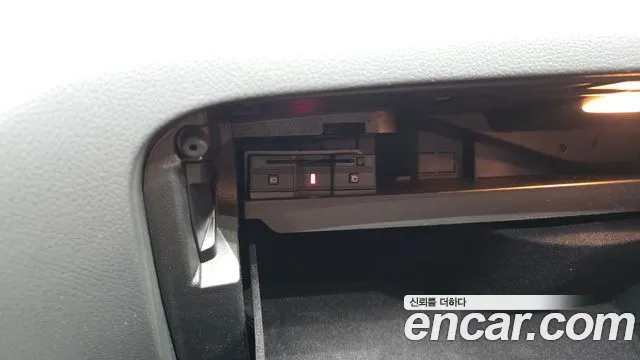 Mercedes-Benz GLC 2023 thumb 4